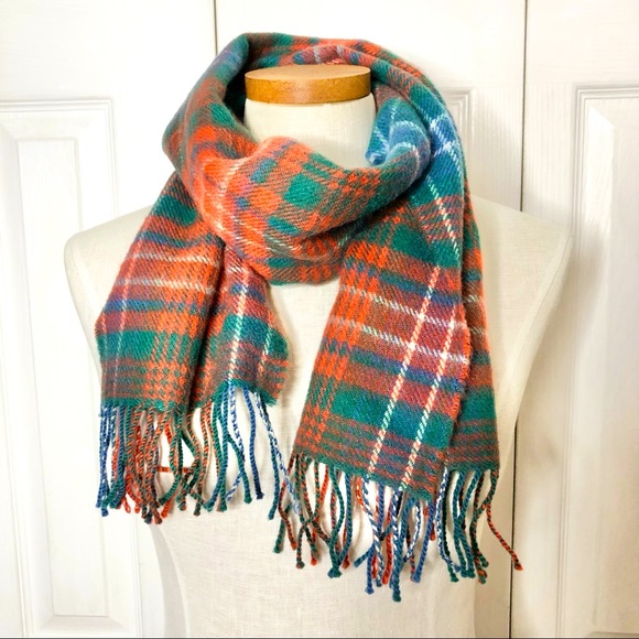 Vintage Accessories - Vintage James Pringle Weavers 💯% Scottish tartan wool scarf